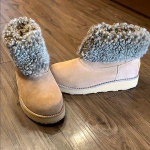 Yellow Earth Tan Ugg Boots